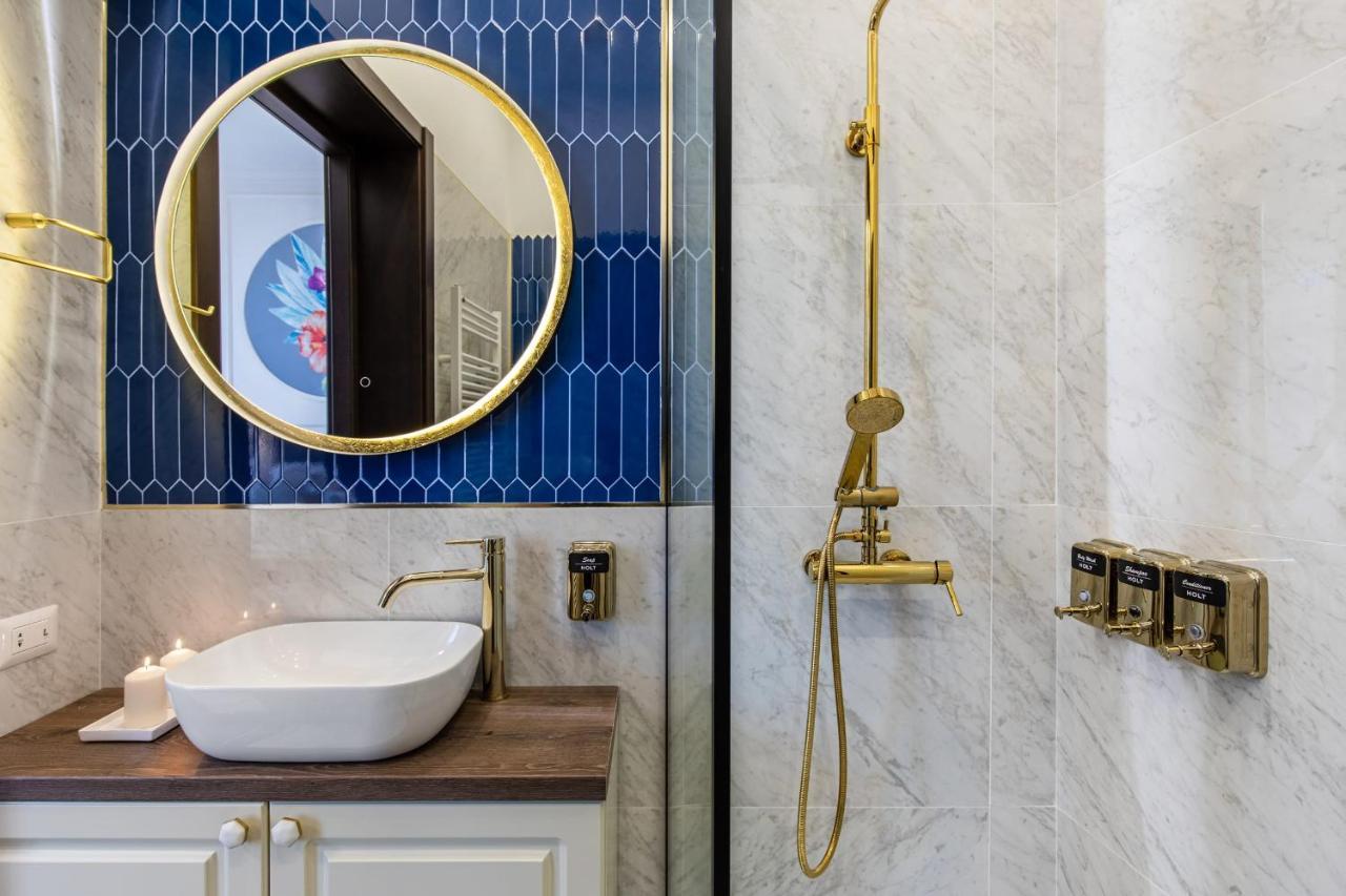 Holt Old Town Luxury Suites ブカレスト エクステリア 写真